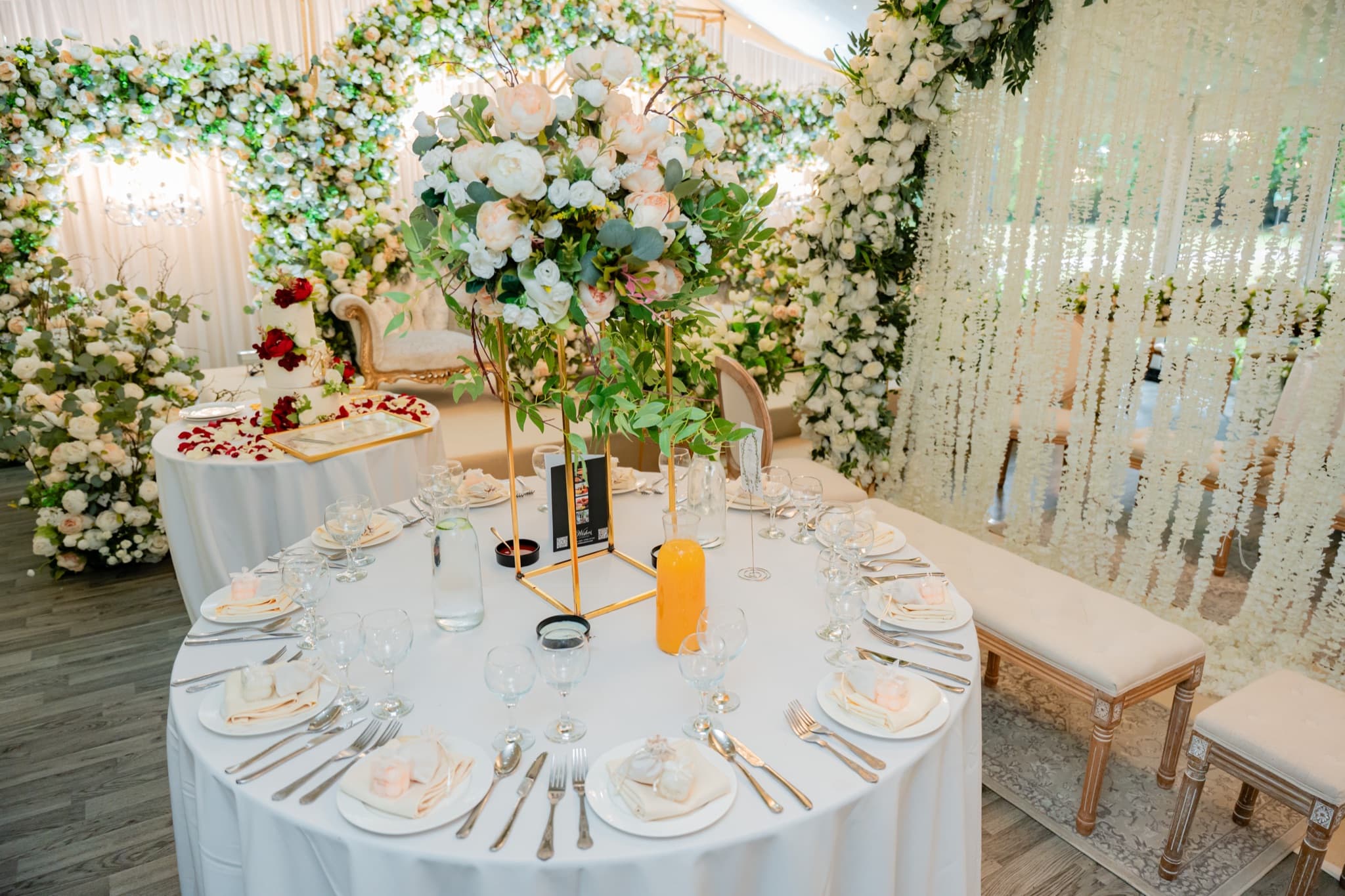 A wedding at The Chigwell Marquees